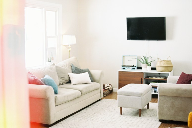 Modern_Boho_California_Chic_Living_Room_Homestead_Film_Photography-17
